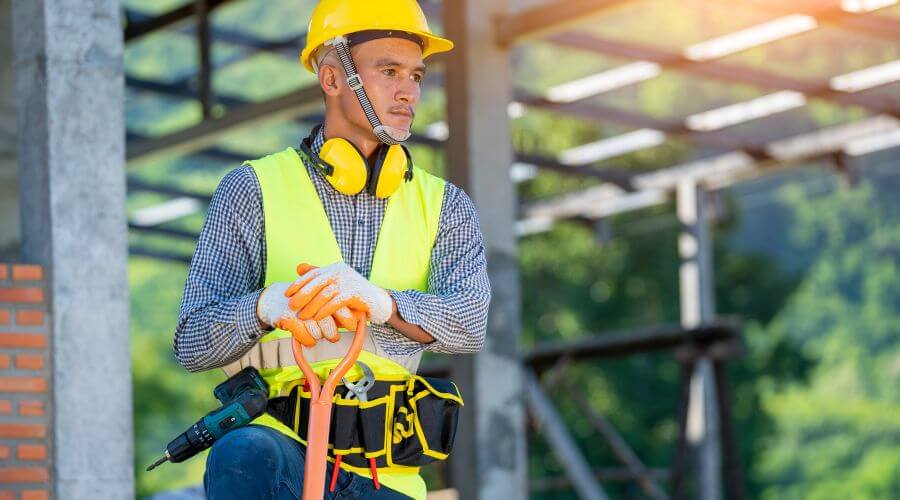 Professional gutter cleaning in Taft, OK